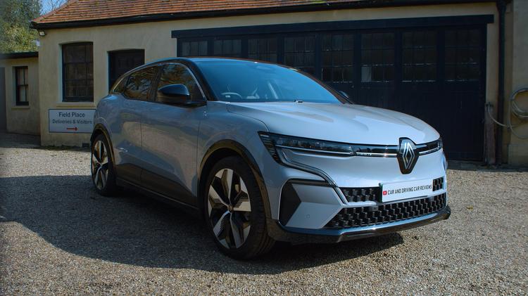 RENAULT MEGANE E-TECH HATCHBACK 